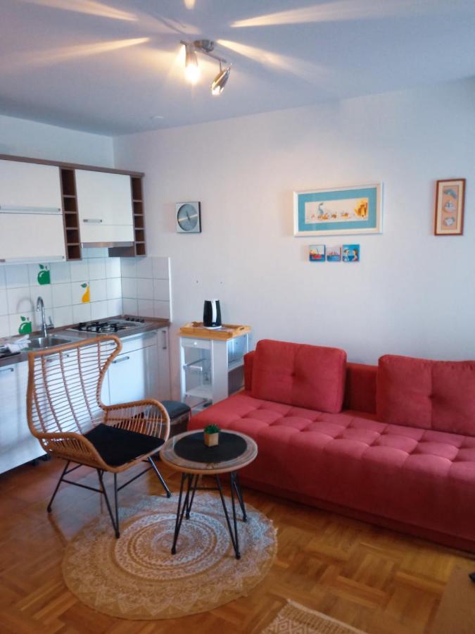 Apartman Vesna 2 Persons Njivice Exterior foto