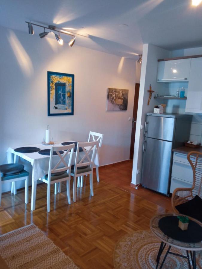Apartman Vesna 2 Persons Njivice Exterior foto