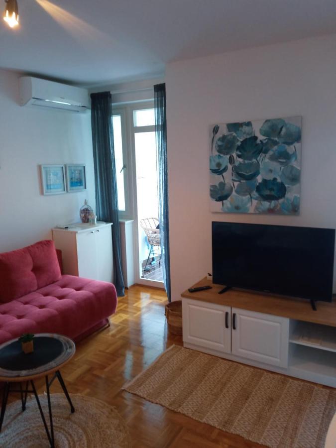 Apartman Vesna 2 Persons Njivice Exterior foto
